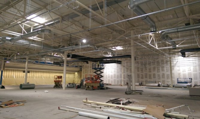 Vzduchotechnika a izolace supermarketu